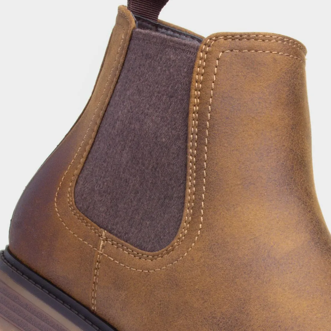 Beckett Buckley Men's Tan Chelsea Boot