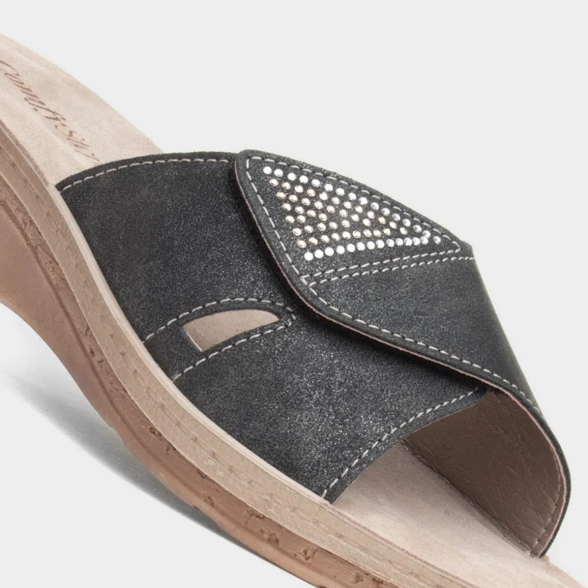 Comfy Steps Nice Womens Black Wedge Mule Sandal