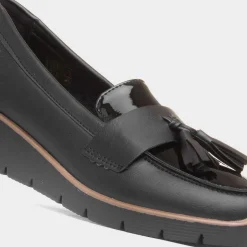 Comfy Steps Yvonne Womens Black Loafer