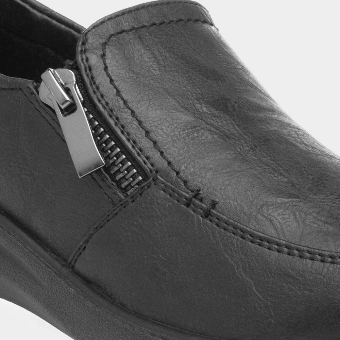 Cushion Walk Jacky Womens Black Slip On Shoe