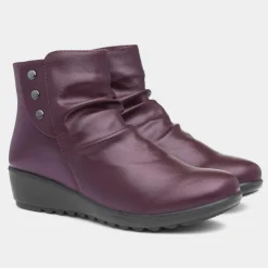 Cushion Walk Stud Womens Bordeaux Ankle Boot