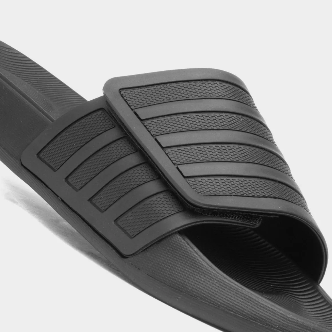 Ellis Unisex Black Easy Fasten EVA Slider