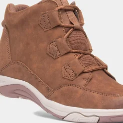 Free Spirit Gem Womens Brown Suede Ankle Boot