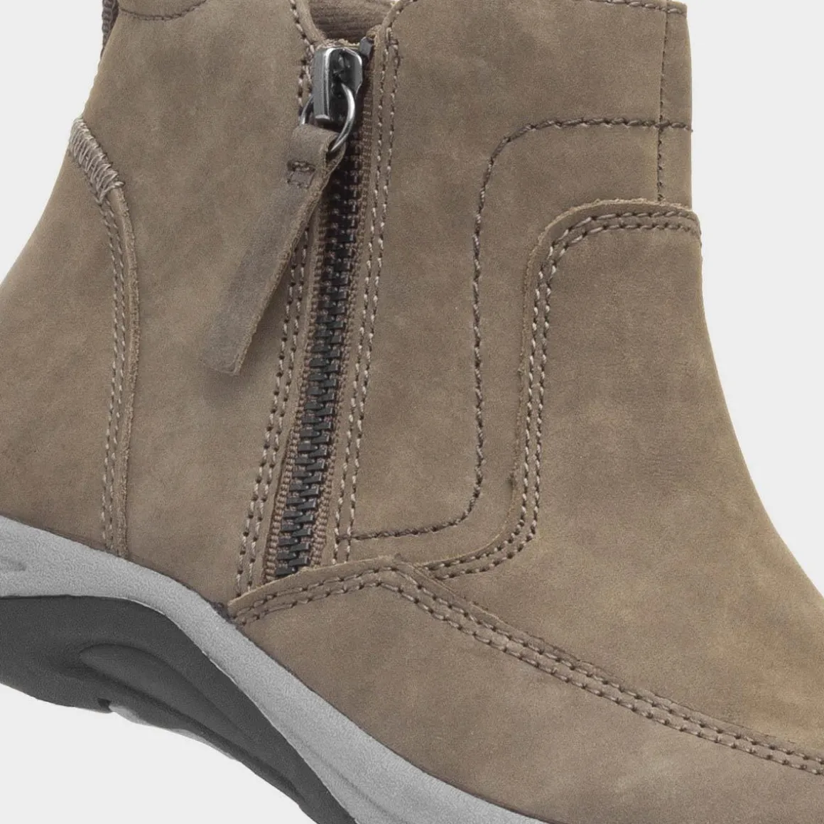 Free Spirit Vada Womens Olive Leather Ankle Boot