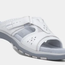 Free Spirit Wickford Womens White Mule Sandal