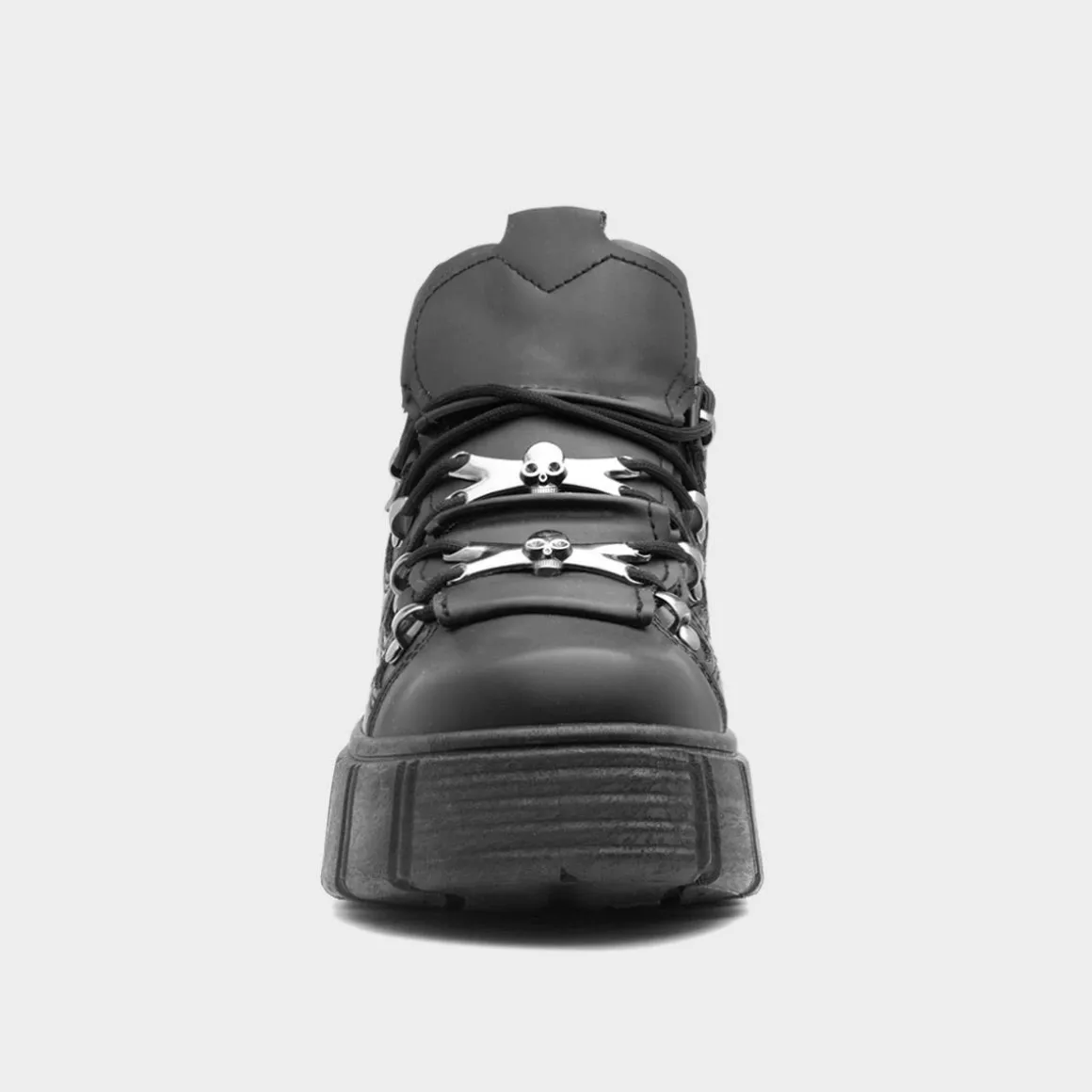 Heart Char Womens Black Chunky Trainer