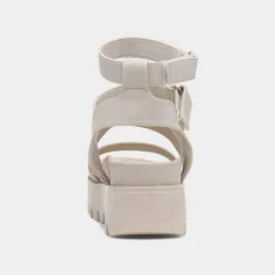 Heart Cynthia Womens Beige Strappy Chunky Sandal