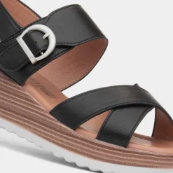 Heavenly Feet Destiny Womens Black Wedge Sandal