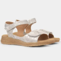 Heavenly Feet Mavis Cloud Womens Silver Sandal