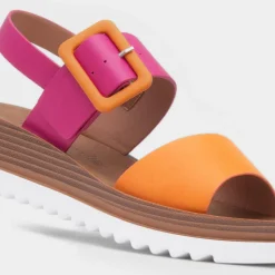 Heavenly Feet Pistachio Womens Multi Wedge Sandal