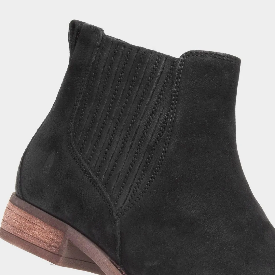 Hush Puppies Edith Womens Black Leather Boot