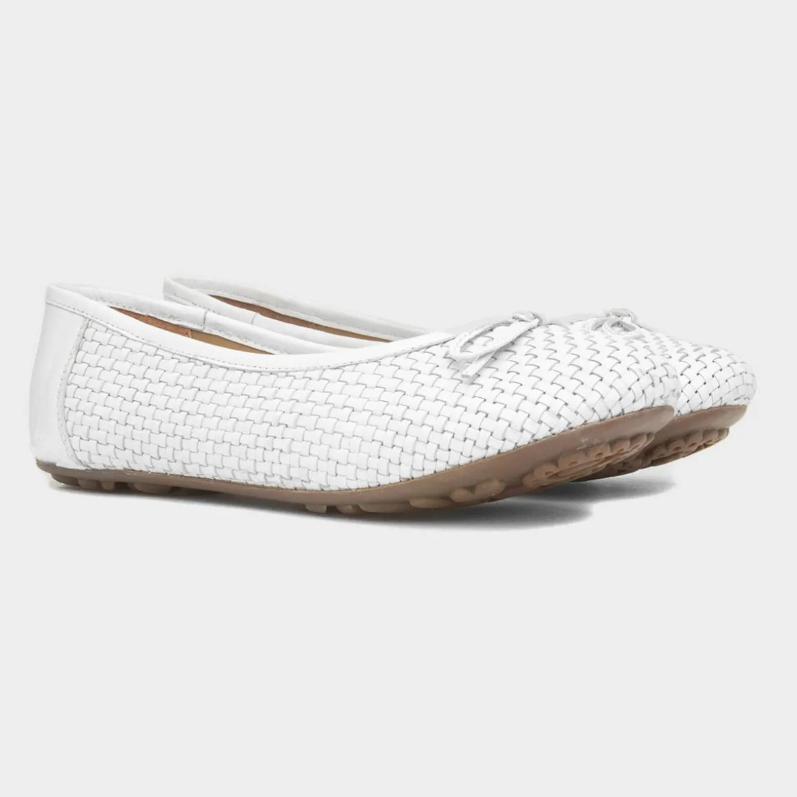 Hush Puppies Janelle Womens White Ballerina Shoe