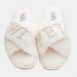 Krush Wifey Womens Cream Fluffy Slipper