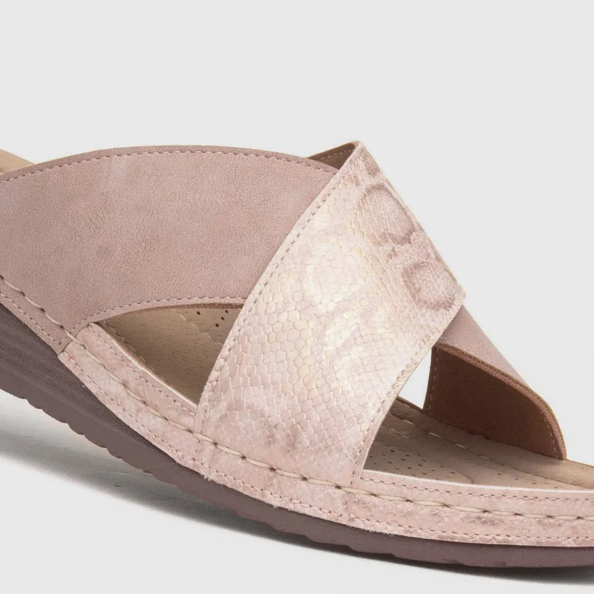 Lilley Sandra Womens Nude Wedge Mule Sandal
