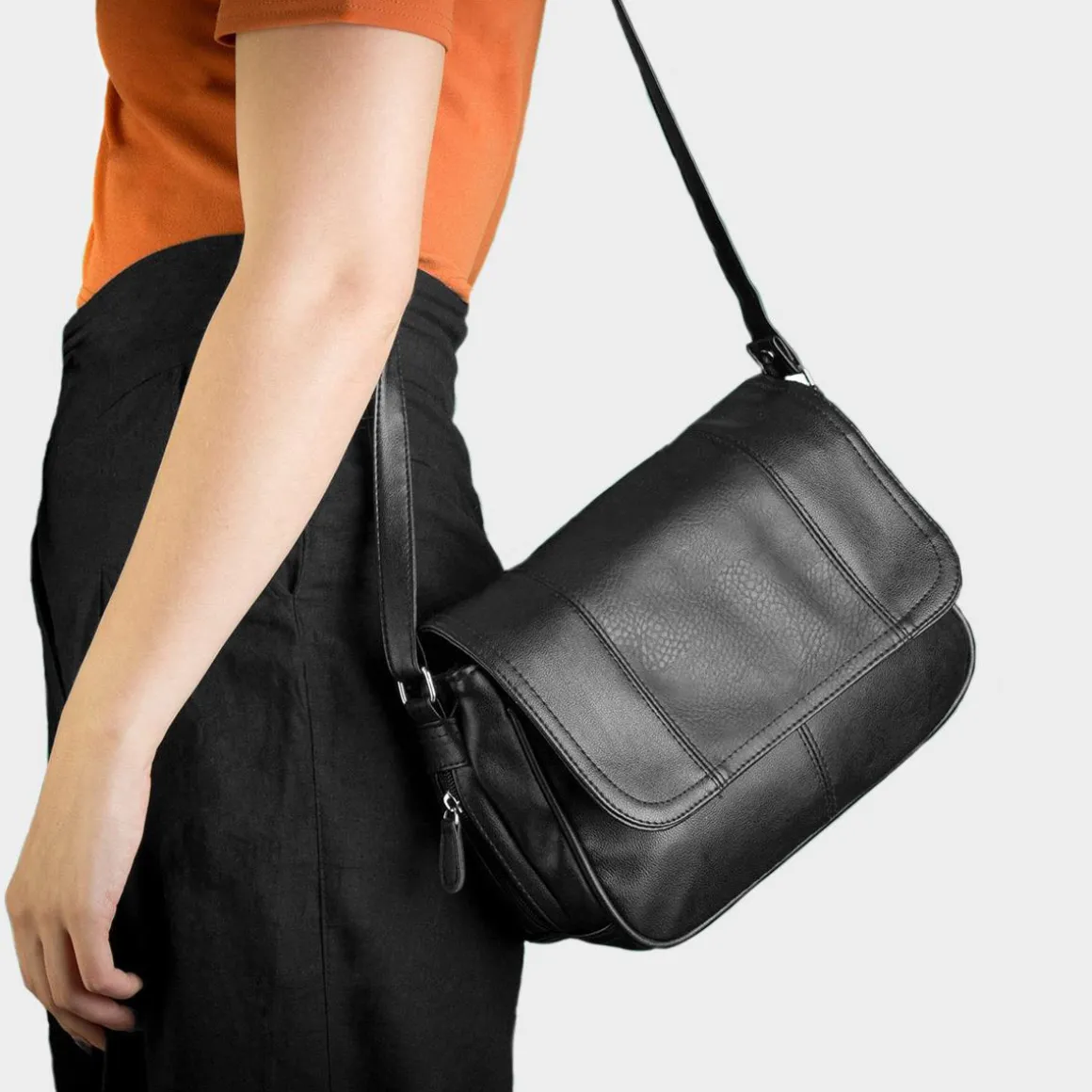 Lilley Ursula Black Organiser Shoulder Bag