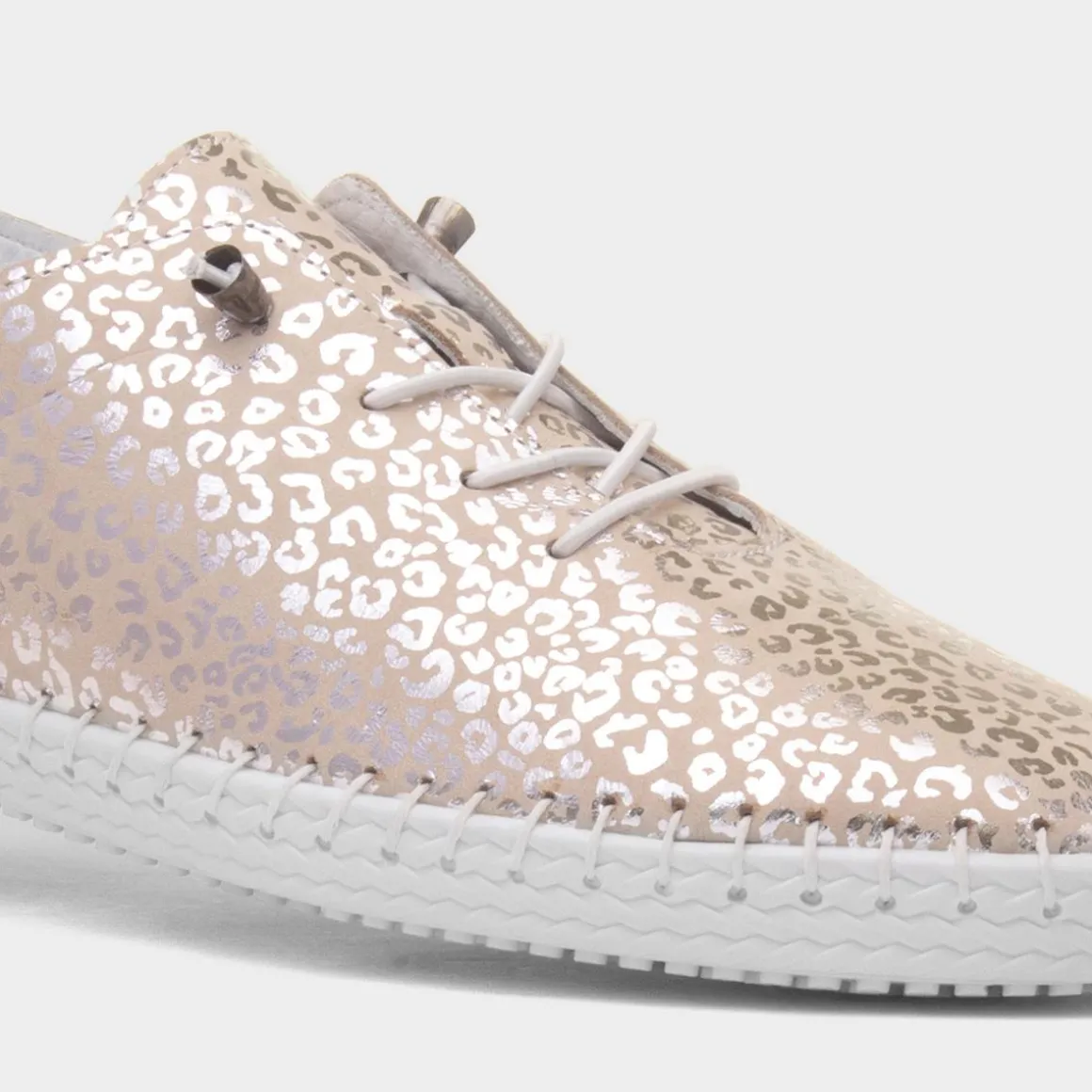 Lunar Blade Womens White Leather Shoe