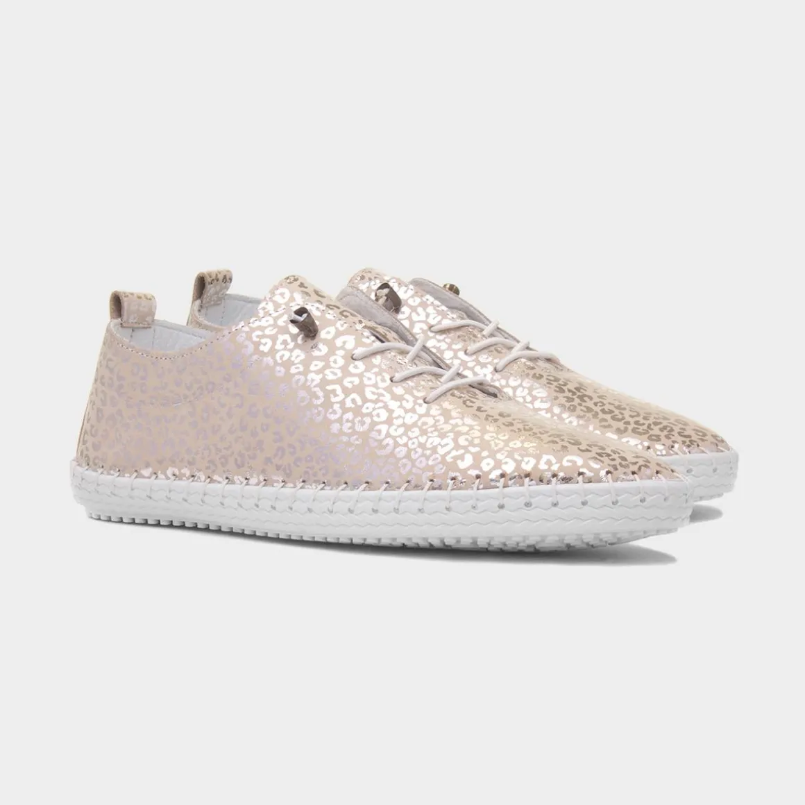 Lunar Blade Womens White Leather Shoe