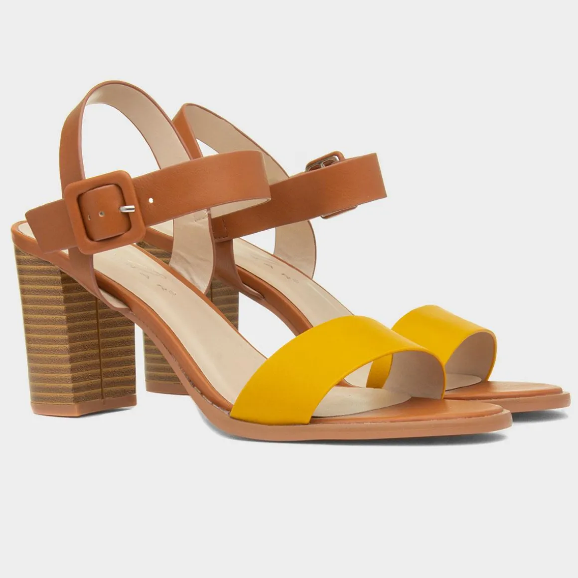 Lunar Palin Womens Yellow Buckle Heel