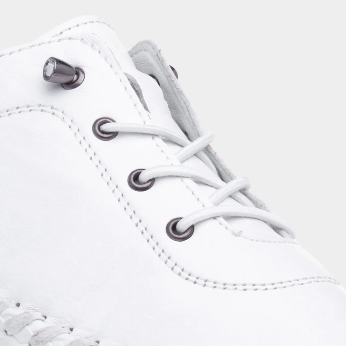 Lunar St Ives Womens White Leather Casual Shoe