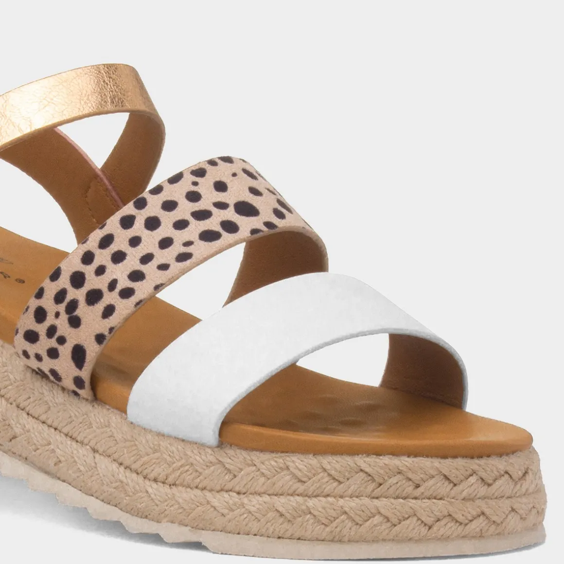 Lunar Summer Womens White Buckle Sandal
