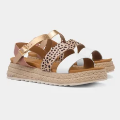 Lunar Summer Womens White Buckle Sandal