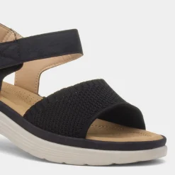 Maya Grace Ella Womens Black Easy Fasten Sandal