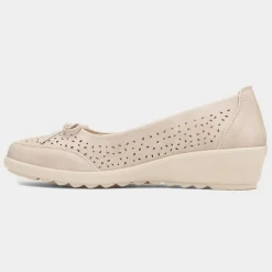 Softlites Dion Womens Cream Casual Shoe