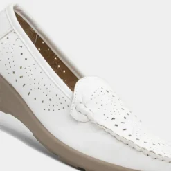 Softlites Doreen Womens White Casual Loafer