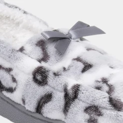The Slipper Company Ruth Womens Grey Moccasins