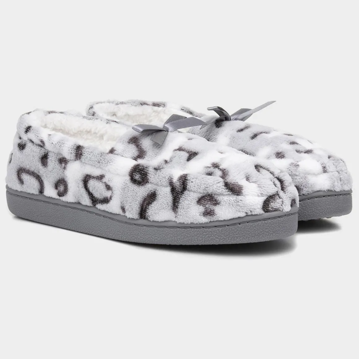The Slipper Company Ruth Womens Grey Moccasins