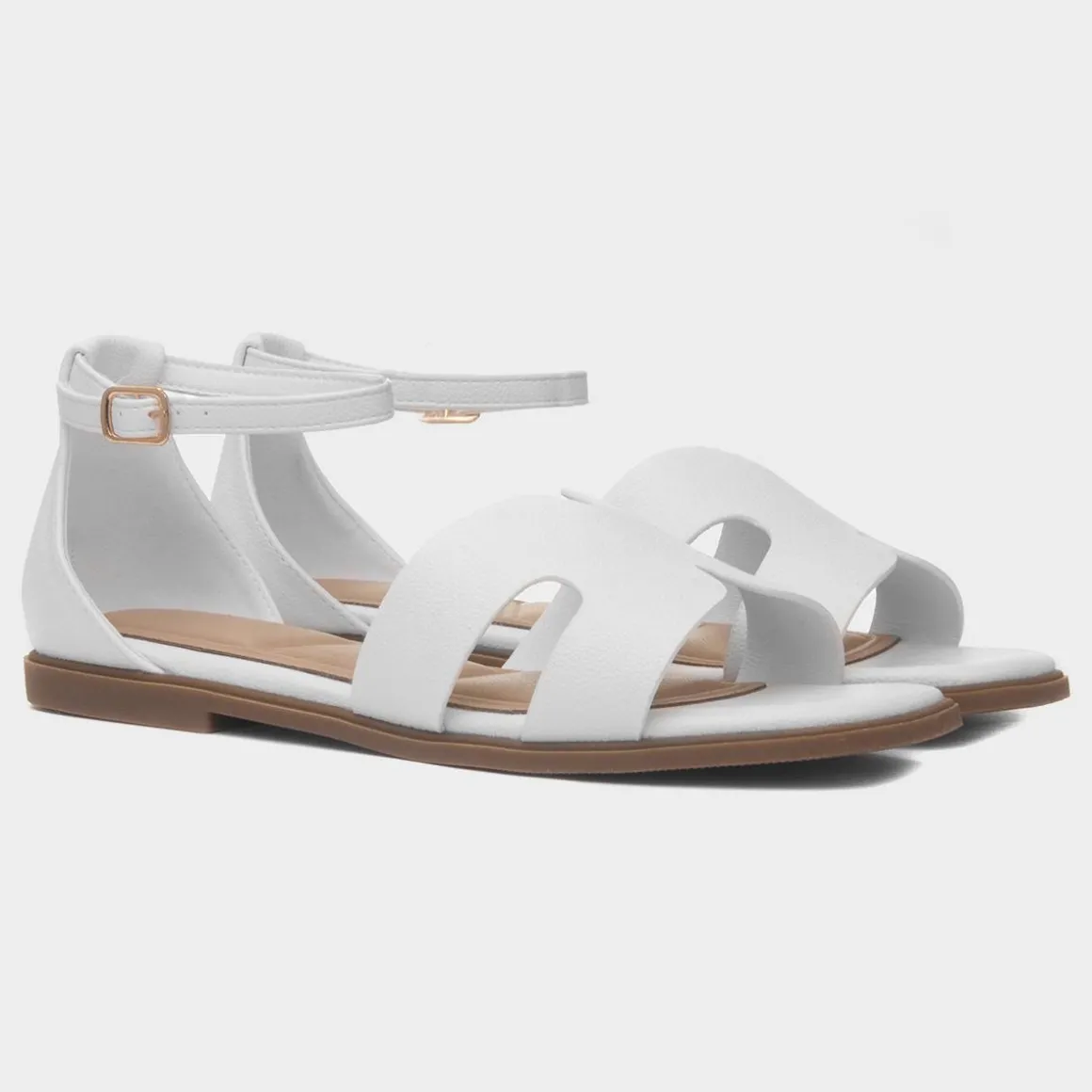 Truffle Bay Womens White Buckle Sandal