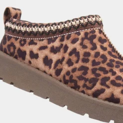 Truffle Chloe Womens Brown Cheetah Faux Fur Shoe