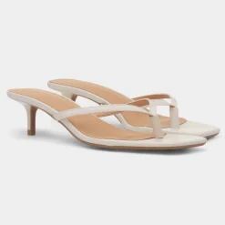 Truffle Dua Womens White Heeled Toe Post Sandal