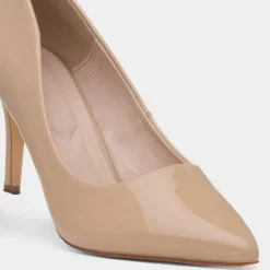 Truffle Miranda Womens Nude Patent Heel