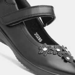 Walkright Fawn Girls Black School Shoe