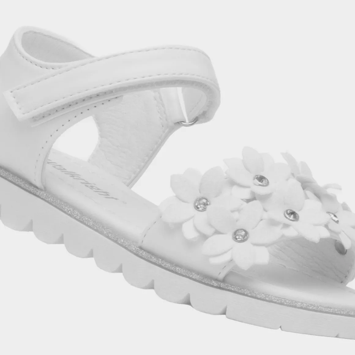 Walkright Florian Girls White Flower Sandal