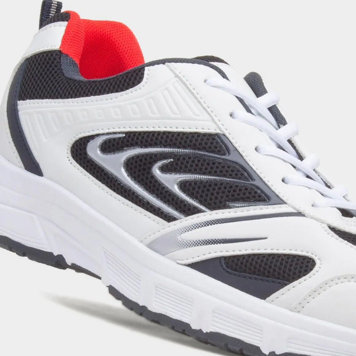 XL Seine Mens White Lace Up Trainer